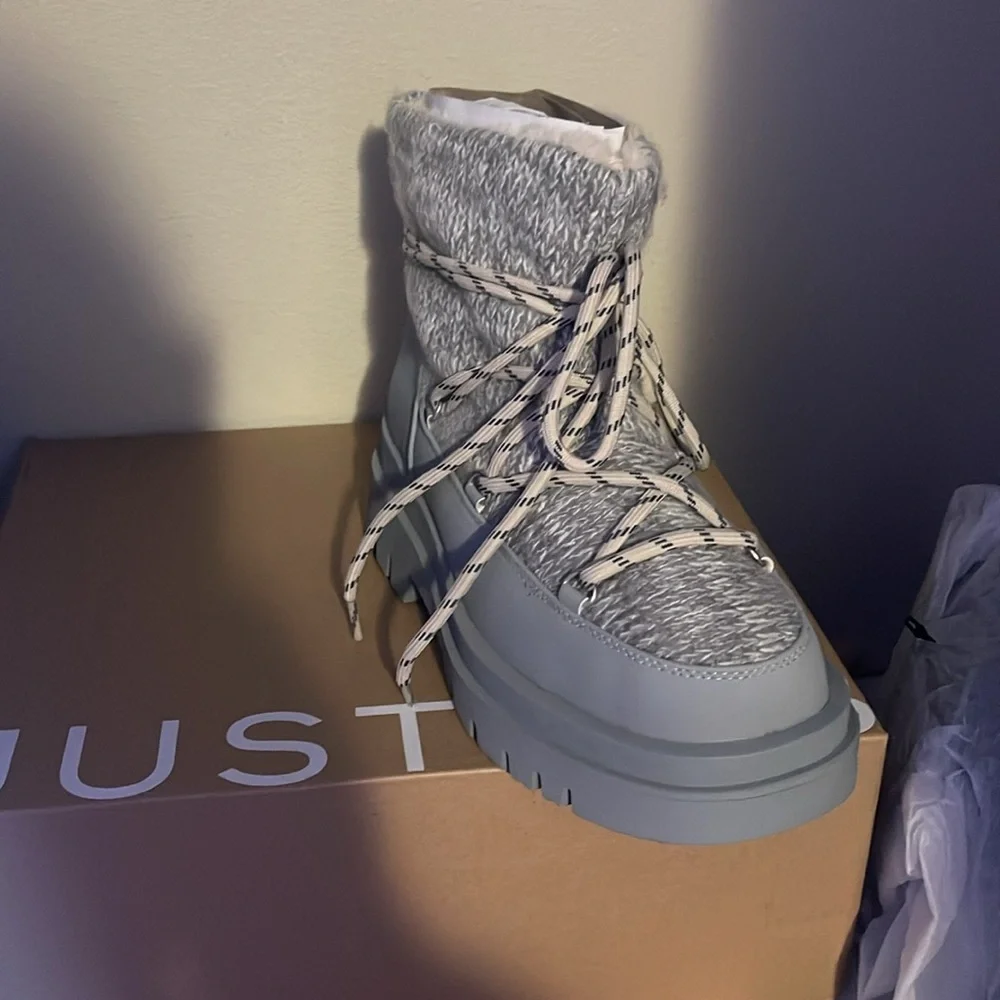 Nina fuzzie bootie - Picture 2 of 3